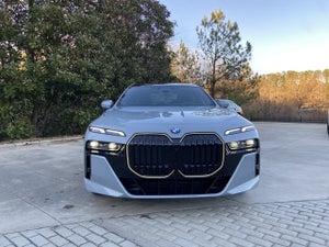 2024 BMW 740i