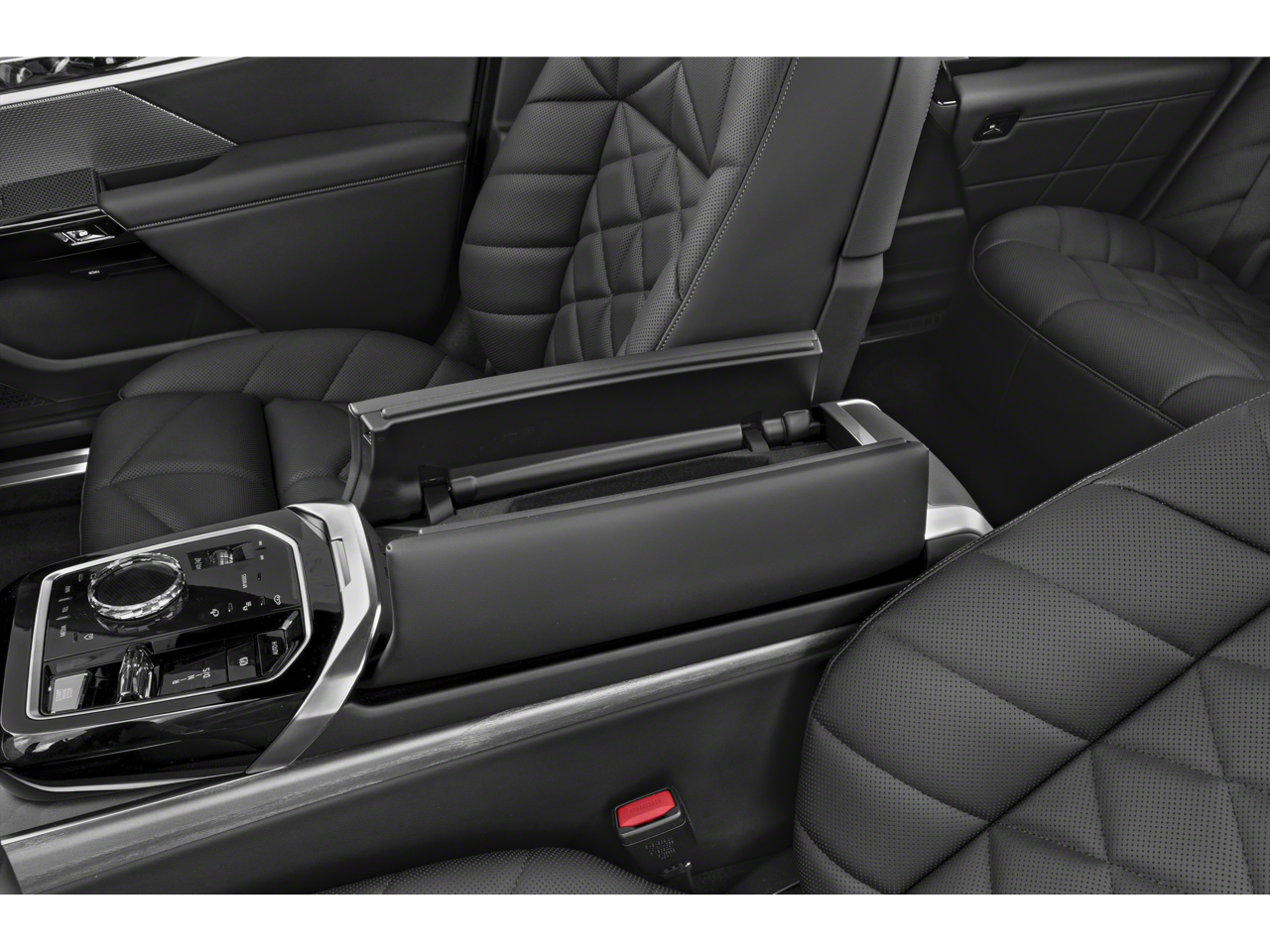 2025 BMW 7 Series 740i