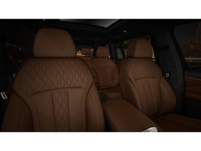 2027 BMW X7 Base