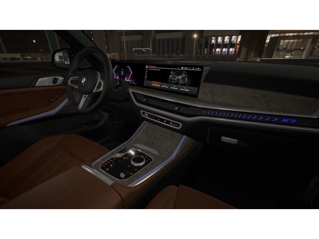 2027 BMW X7 Base