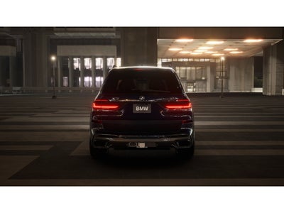 2027 BMW X7 Base