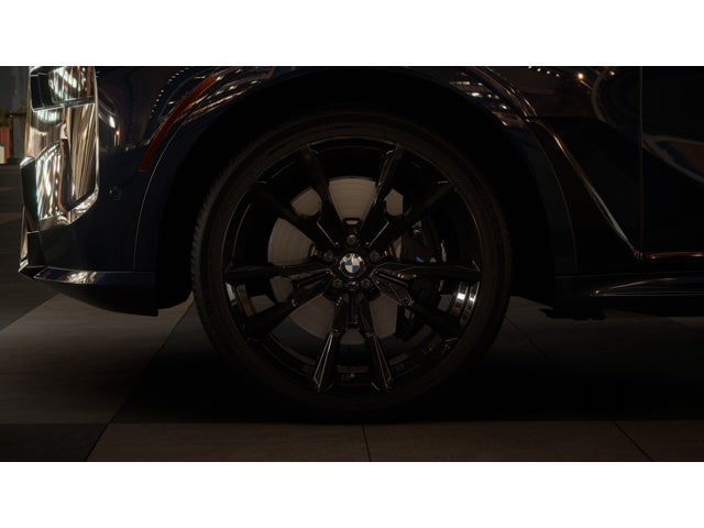 2027 BMW X7 Base