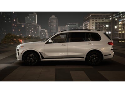 2027 BMW X7 Base