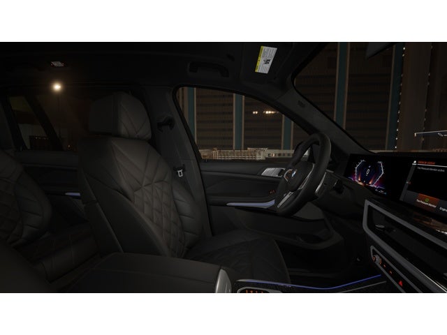 2027 BMW X7 Base