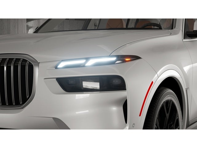2027 BMW X7 Base