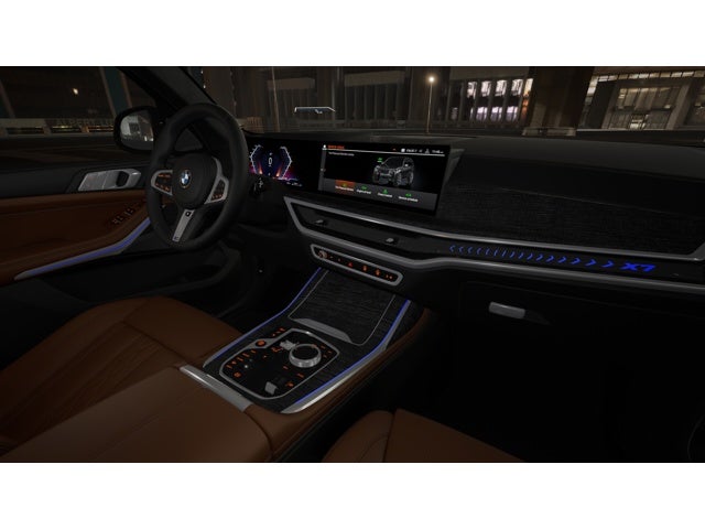2027 BMW X7 Base