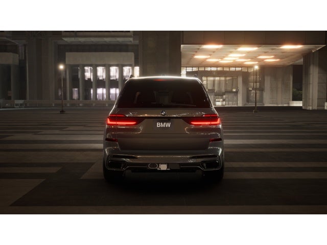 2027 BMW X7 Base