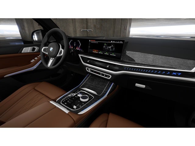 2027 BMW X7 Base