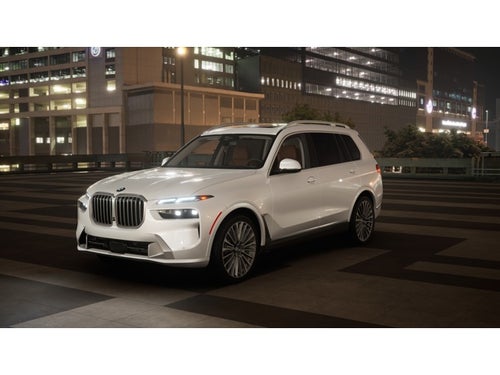 2027 BMW X7 Base