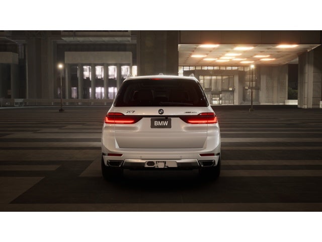 2027 BMW X7 Base