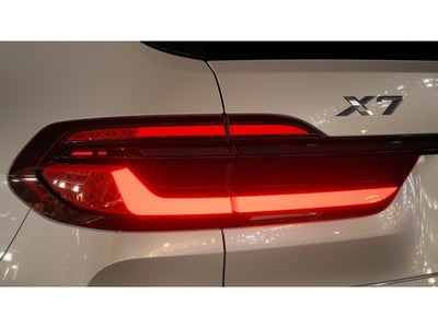 2027 BMW X7 Base