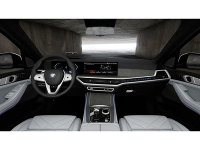 2027 BMW X7 Base