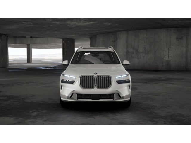 2027 BMW X7 Base