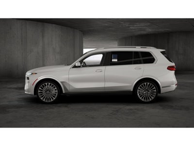2027 BMW X7 Base