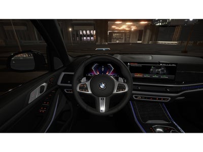 2027 BMW X7 Base