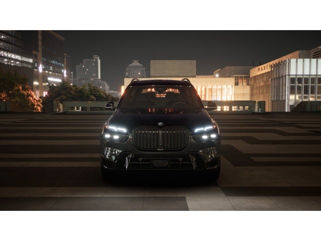 2027 BMW X7 Base