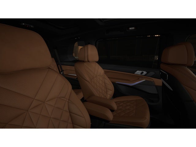 2027 BMW X7 Base