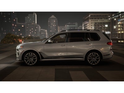 2027 BMW X7 Base