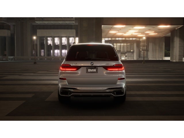 2027 BMW X7 Base