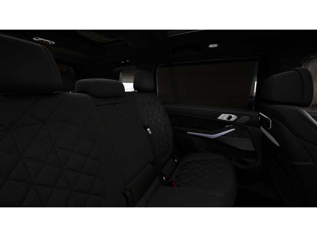 2027 BMW X7 Base
