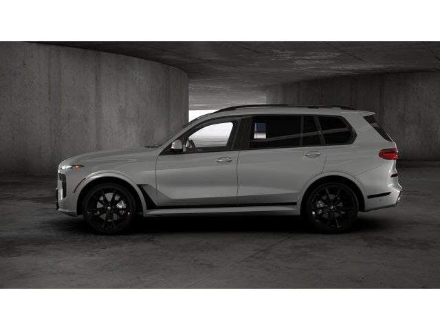 2027 BMW X7 Base