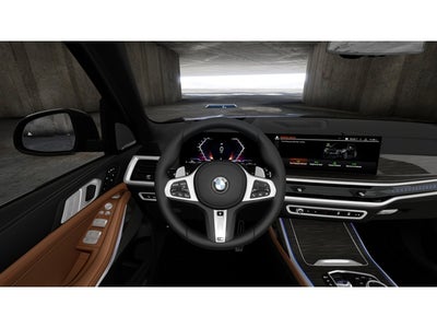 2027 BMW X7 Base