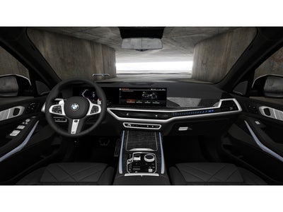 2027 BMW X7 Base
