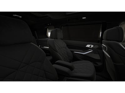 2027 BMW X7 Base