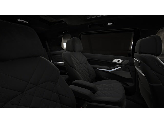 2027 BMW X7 Base