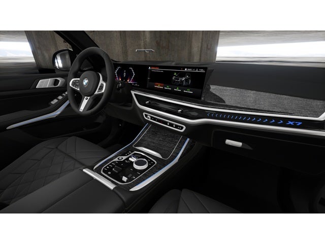 2027 BMW X7 Base
