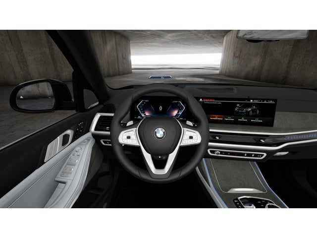 2027 BMW X7 Base