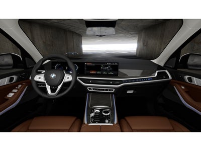 2027 BMW X7 Base
