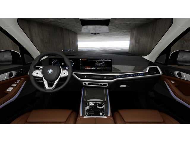 2027 BMW X7 Base