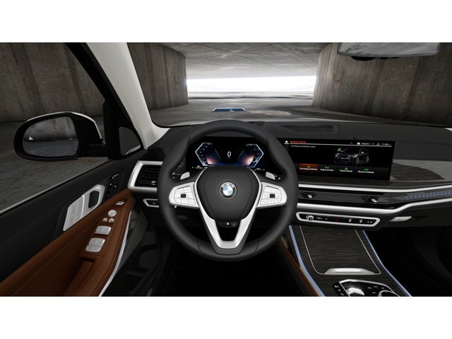 2027 BMW X7 Base