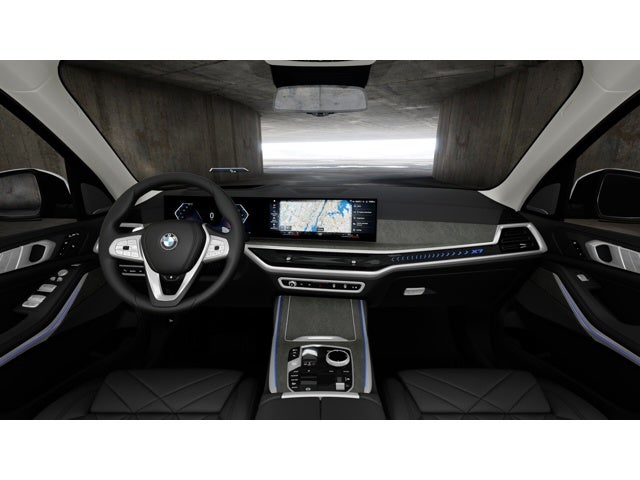 2027 BMW X7 Base