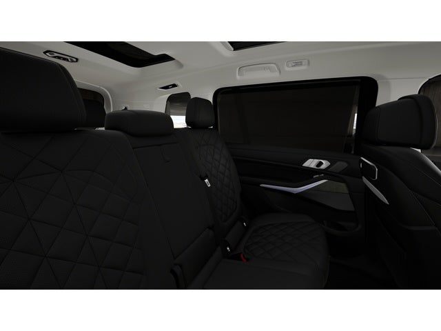 2027 BMW X7 Base