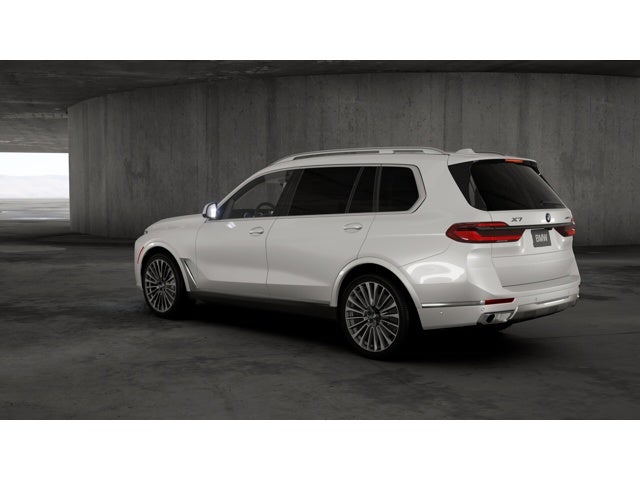2027 BMW X7 Base