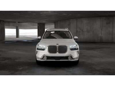 2027 BMW X7 Base