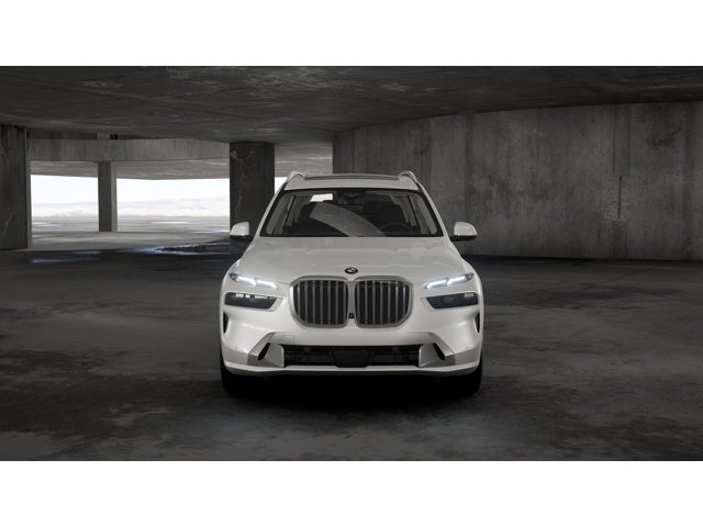 2027 BMW X7 Base