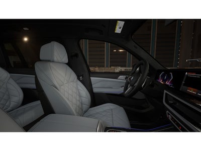 2027 BMW X7 Base