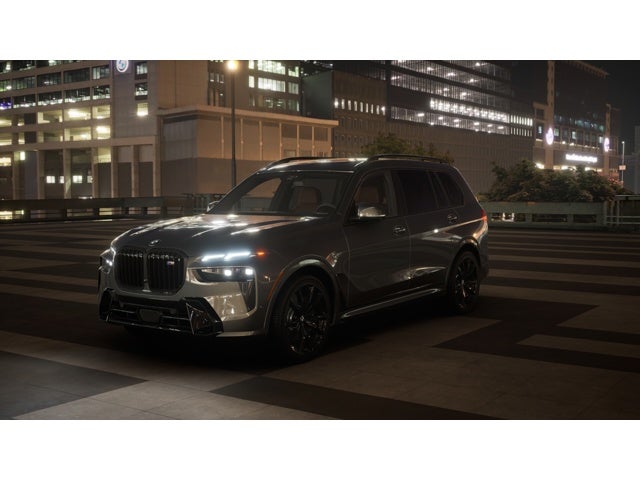 2027 BMW X7 Base