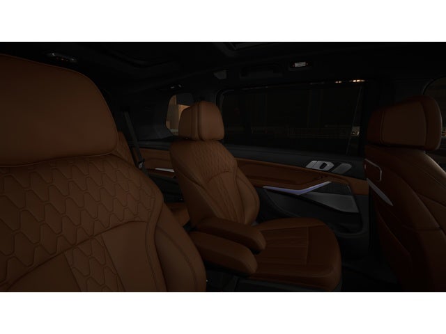 2027 BMW X7 Base