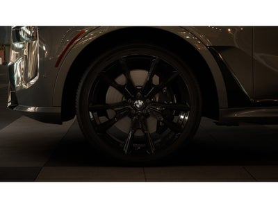 2027 BMW X7 Base