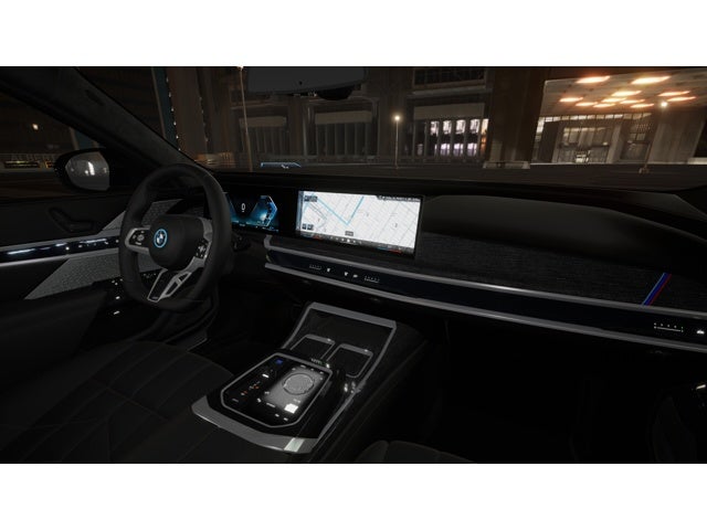 2026 BMW 750e xDrive Base