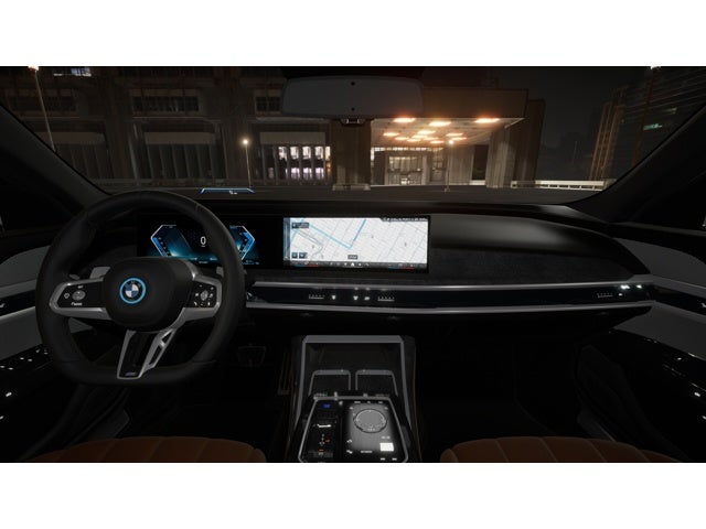2026 BMW 750e xDrive Base