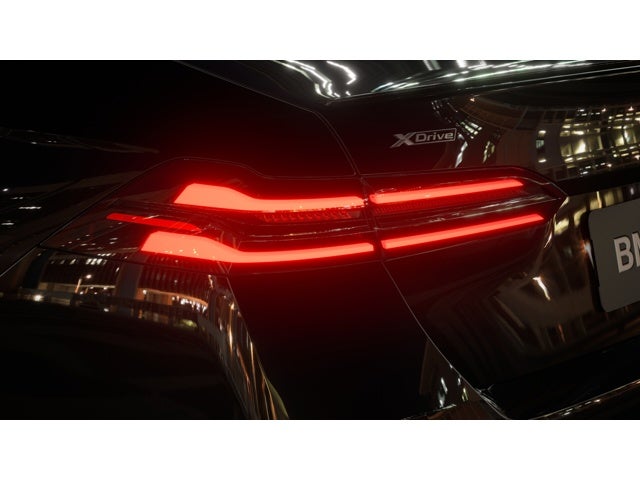 2027 BMW 540i Base