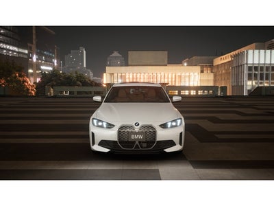 2026 BMW i4 Base