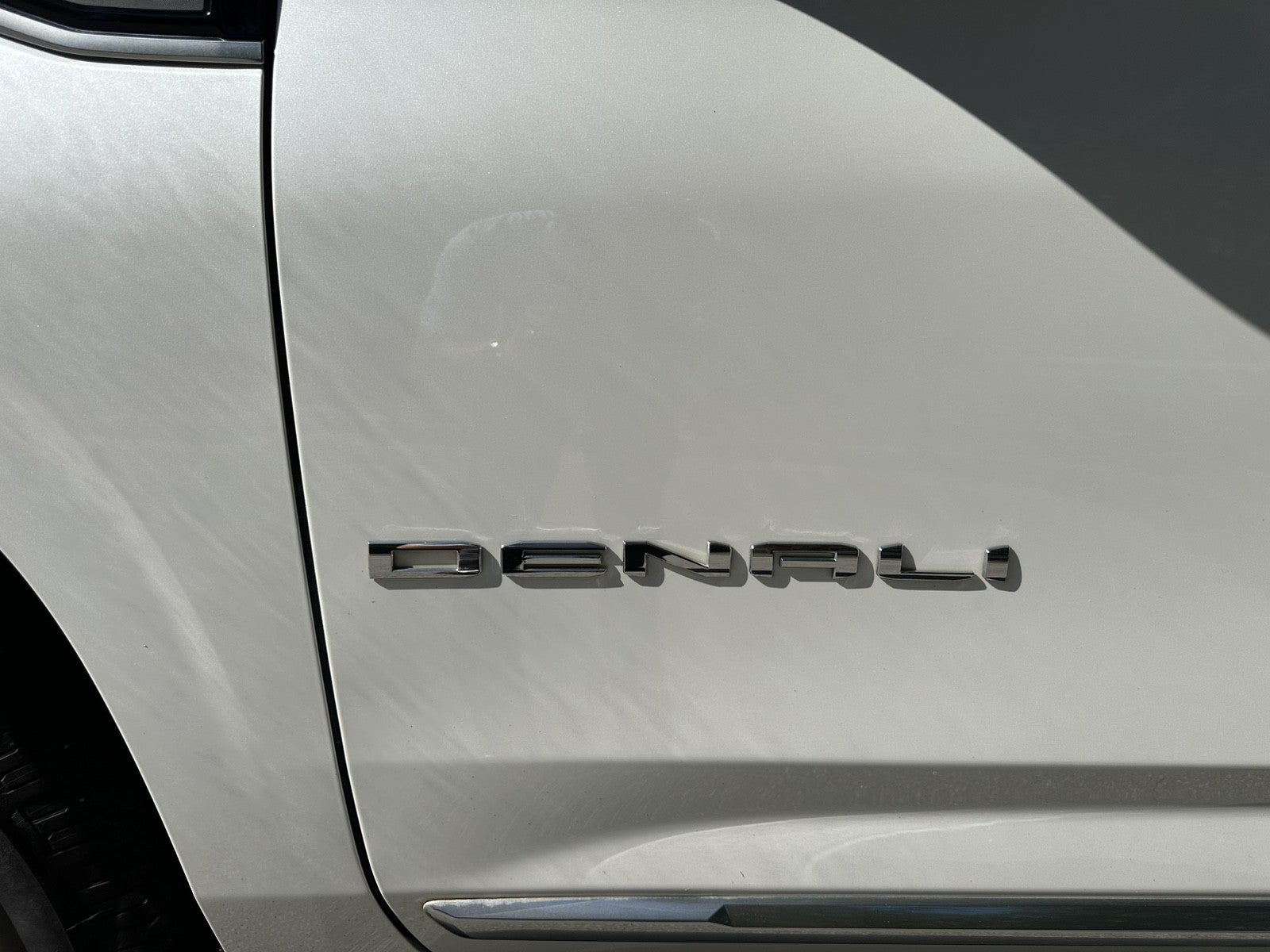 2024 GMC Yukon Denali