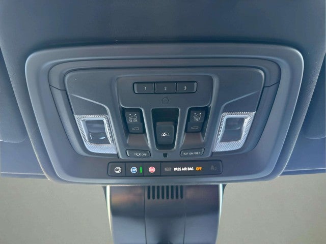 2024 GMC Sierra 3500HD Denali Ultimate