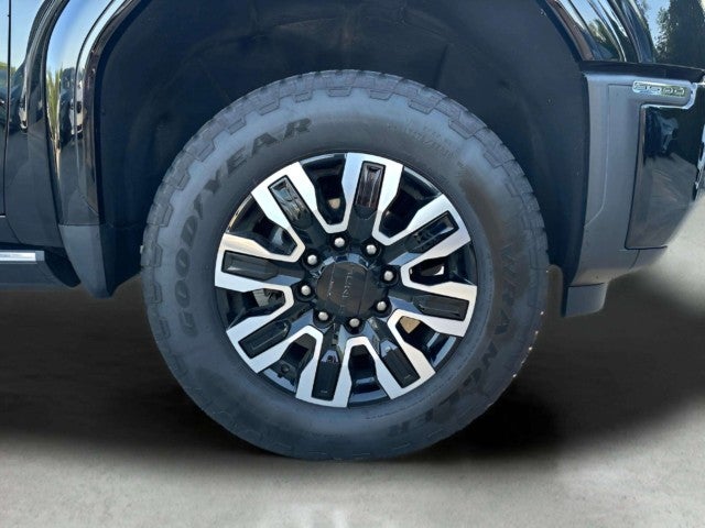 2024 GMC Sierra 3500HD Denali Ultimate